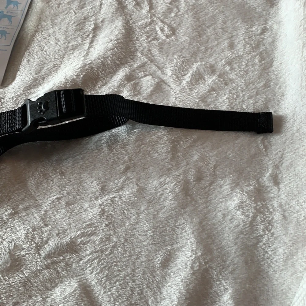 6/$20💰Great Choice Small adjustable Mesh Muzzle For Temp Muzzle Restraint NWT